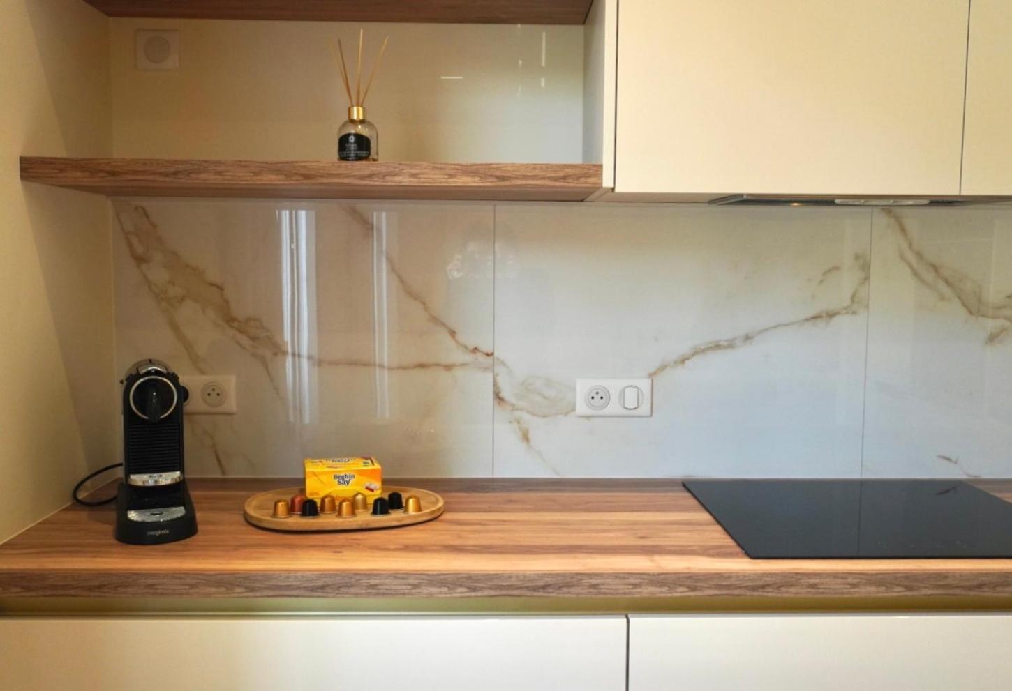 Logement Aux Portes De Monaco Cap-d'Ail Exteriör bild